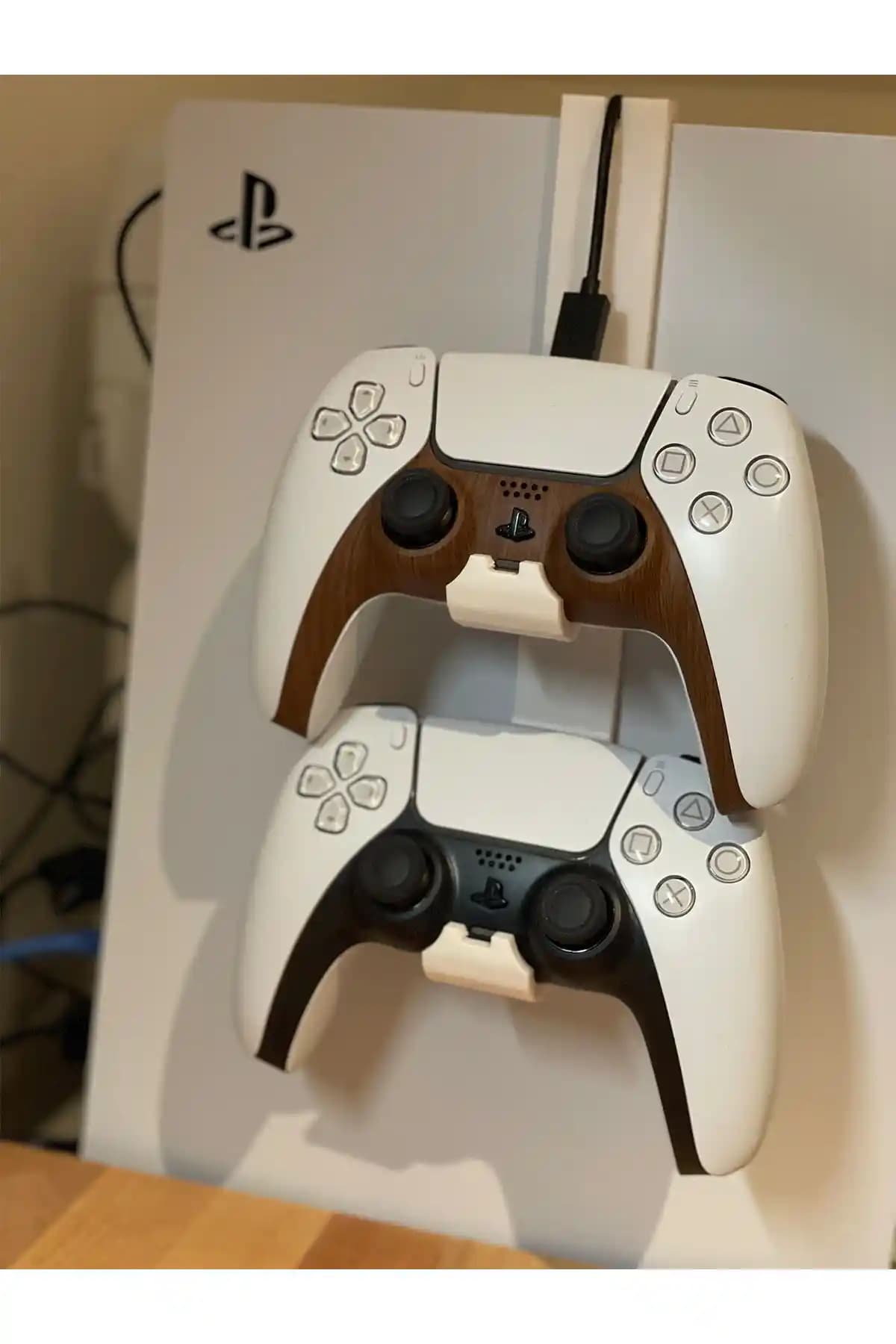 Genel Markalar PS5 Uyumlu Kol Tutucu Aparat: Şık ve Kullanışlı Oyun Çözümü