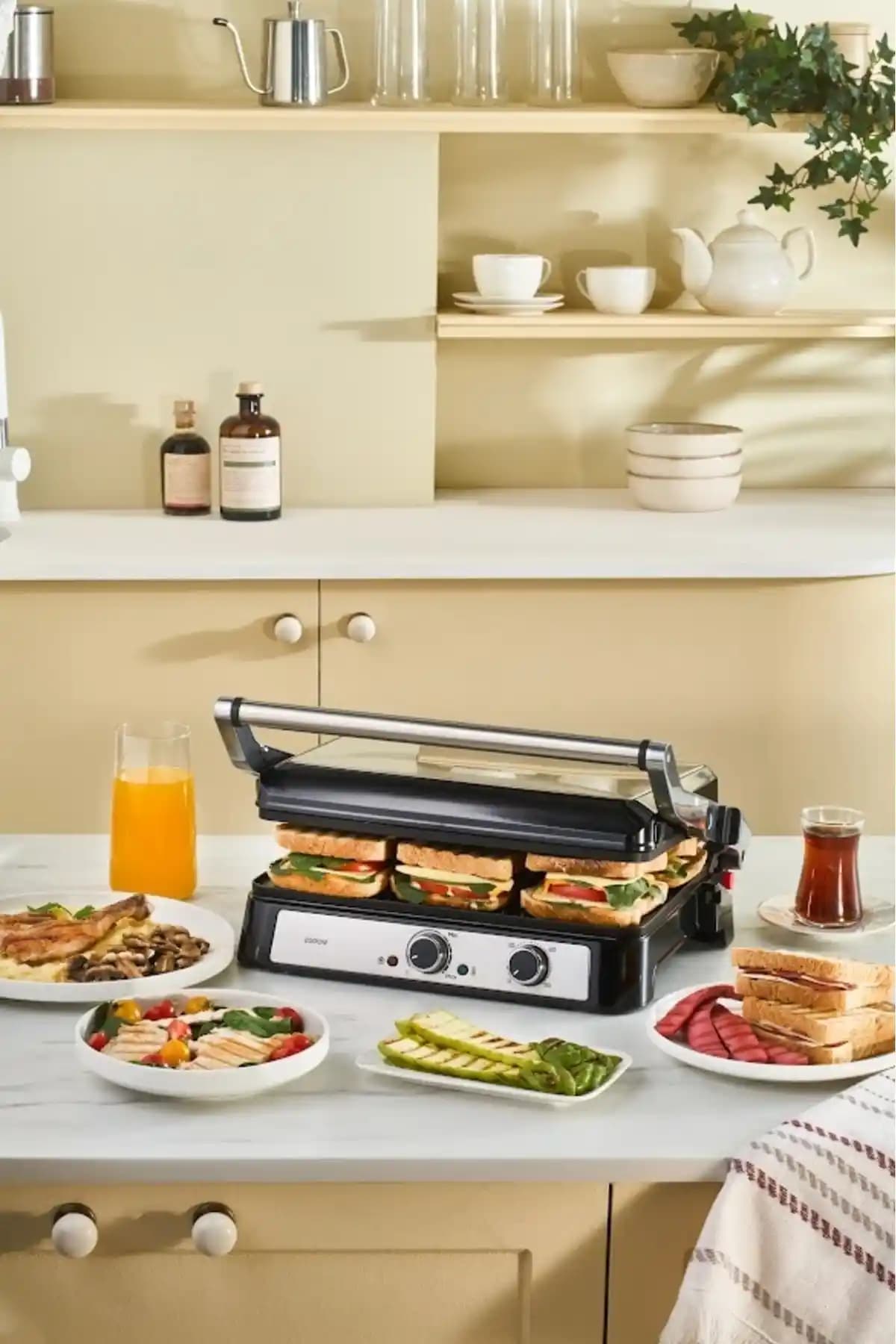 Karaca Inox Toastmate Grill: Modern Tasarımı ve Çok Fonksiyonlu Kullanımıyla Mutfakta Yenilik
