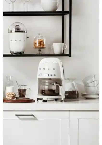 Smeg DCF02WHEU Beyaz Filtre Kahve Makinesi Özellikleri ve Kullanıcı Yorumları