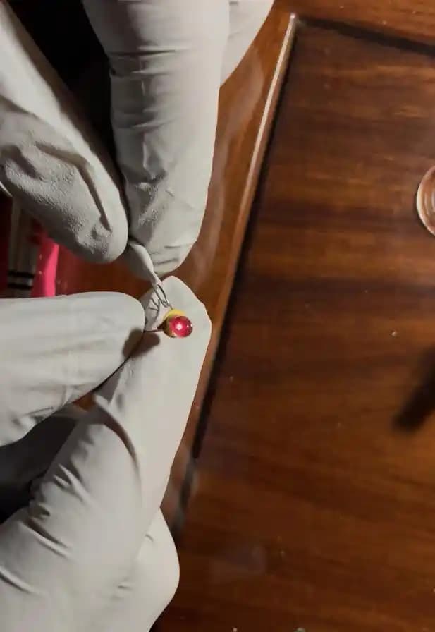 1972 Yılı Kırmızı LED Teknolojisi ve Elektronik Uygulamalardaki Rolü