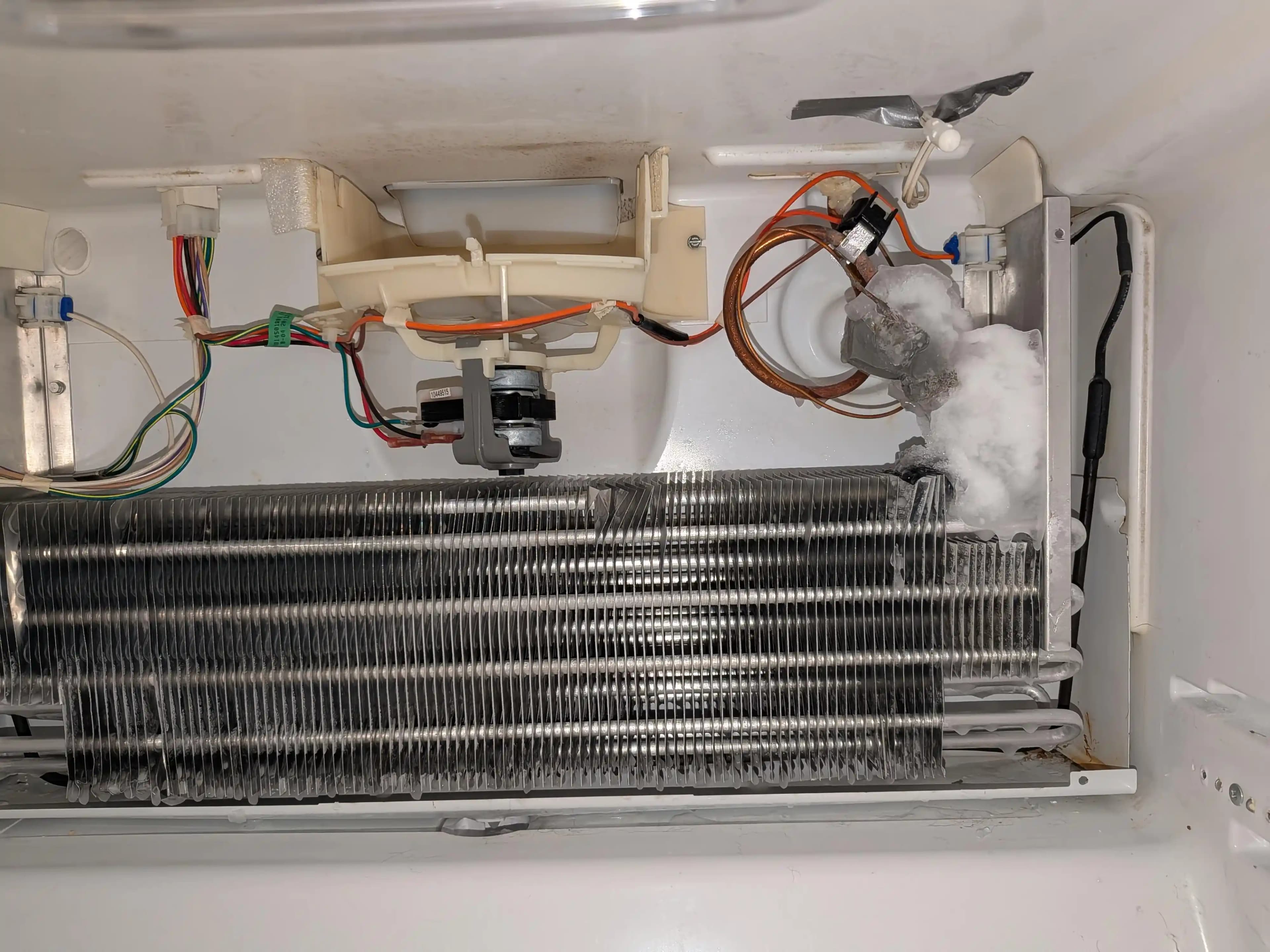 Amana Buzdolabında Buzlanma ve Ses Sorunlarının Nedenleri ve Tamir İmkanları