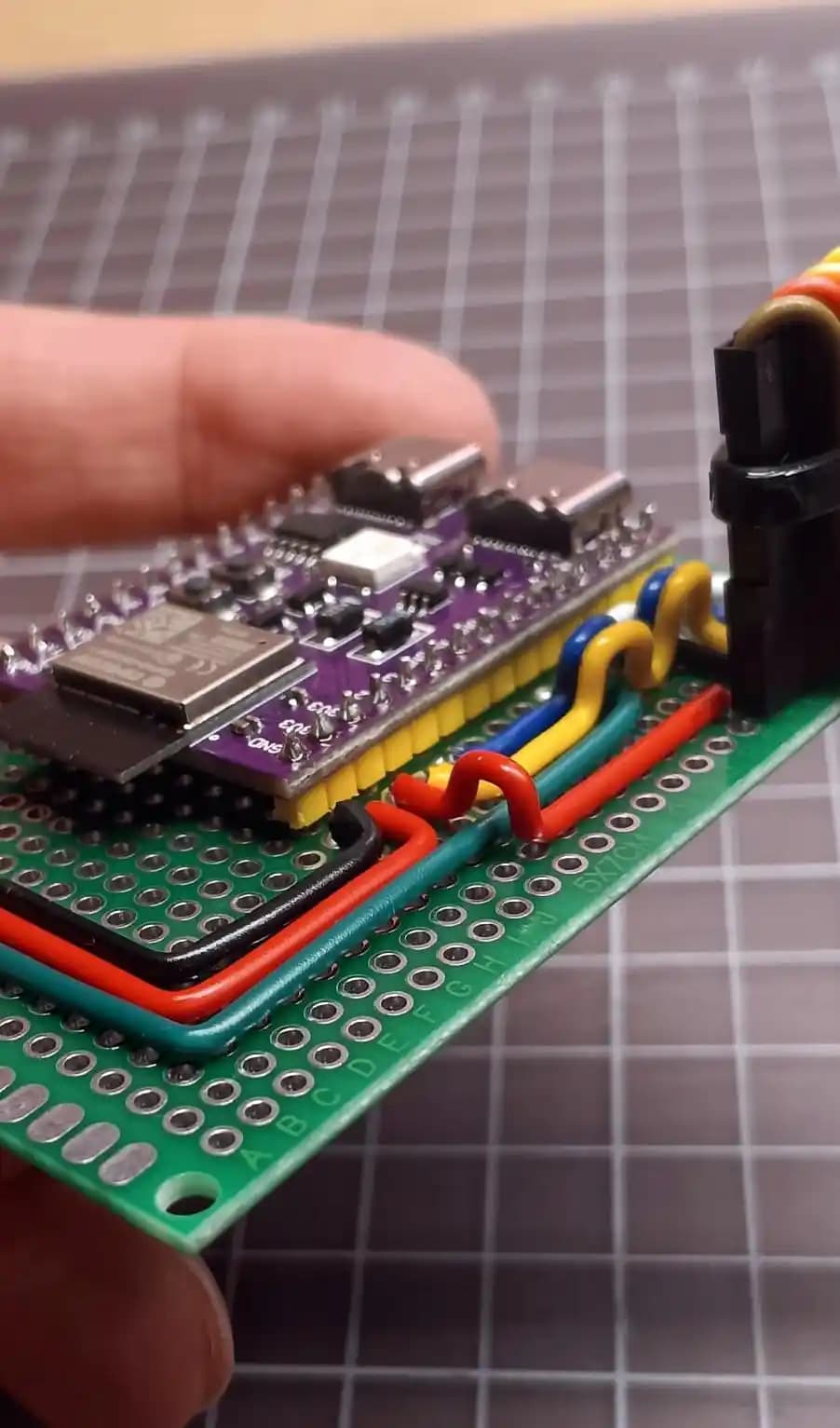 Hava Durumu İstasyonu Projesinde Temiz Kablo Düzeni ve Baskı Devre Kartı Kullanımı