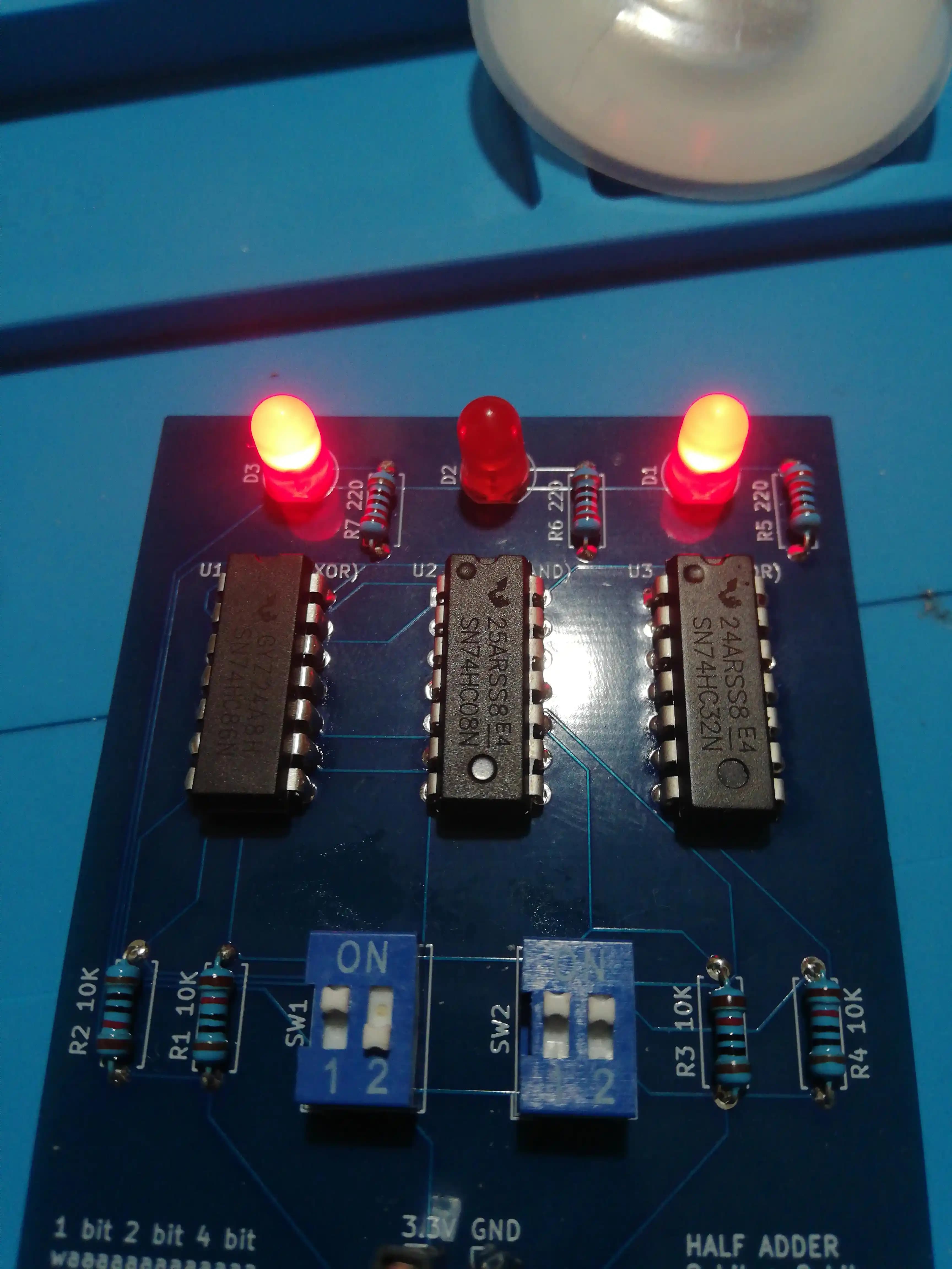İki Bitlik Toplayıcı PCB Tasarımı ve Uygulaması: Temel Dijital Elektronik Projesi
