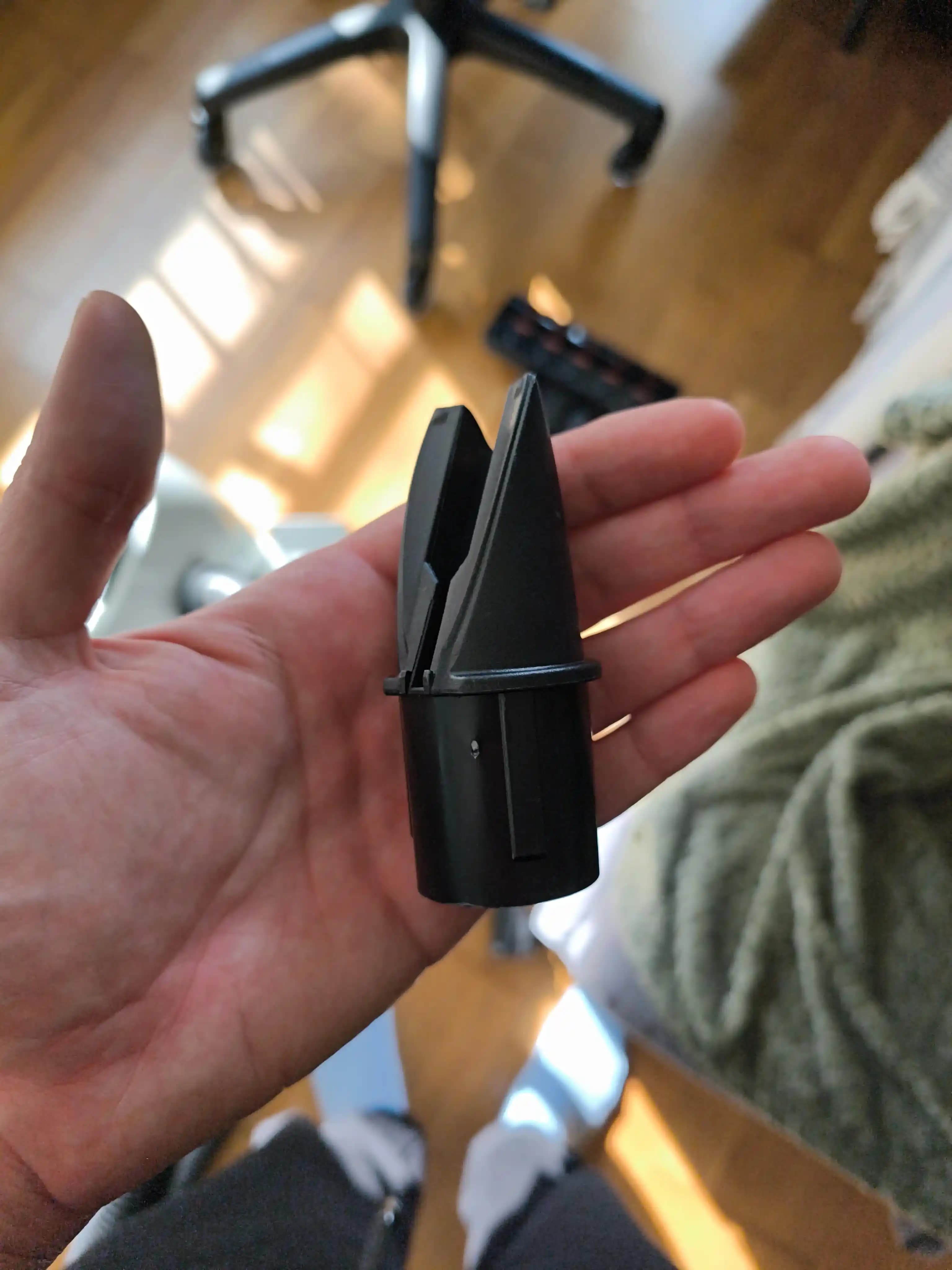 Miele Guard M1 Performance Süpürge Aksesuar Tutucusunun Tanımı ve Kullanımı