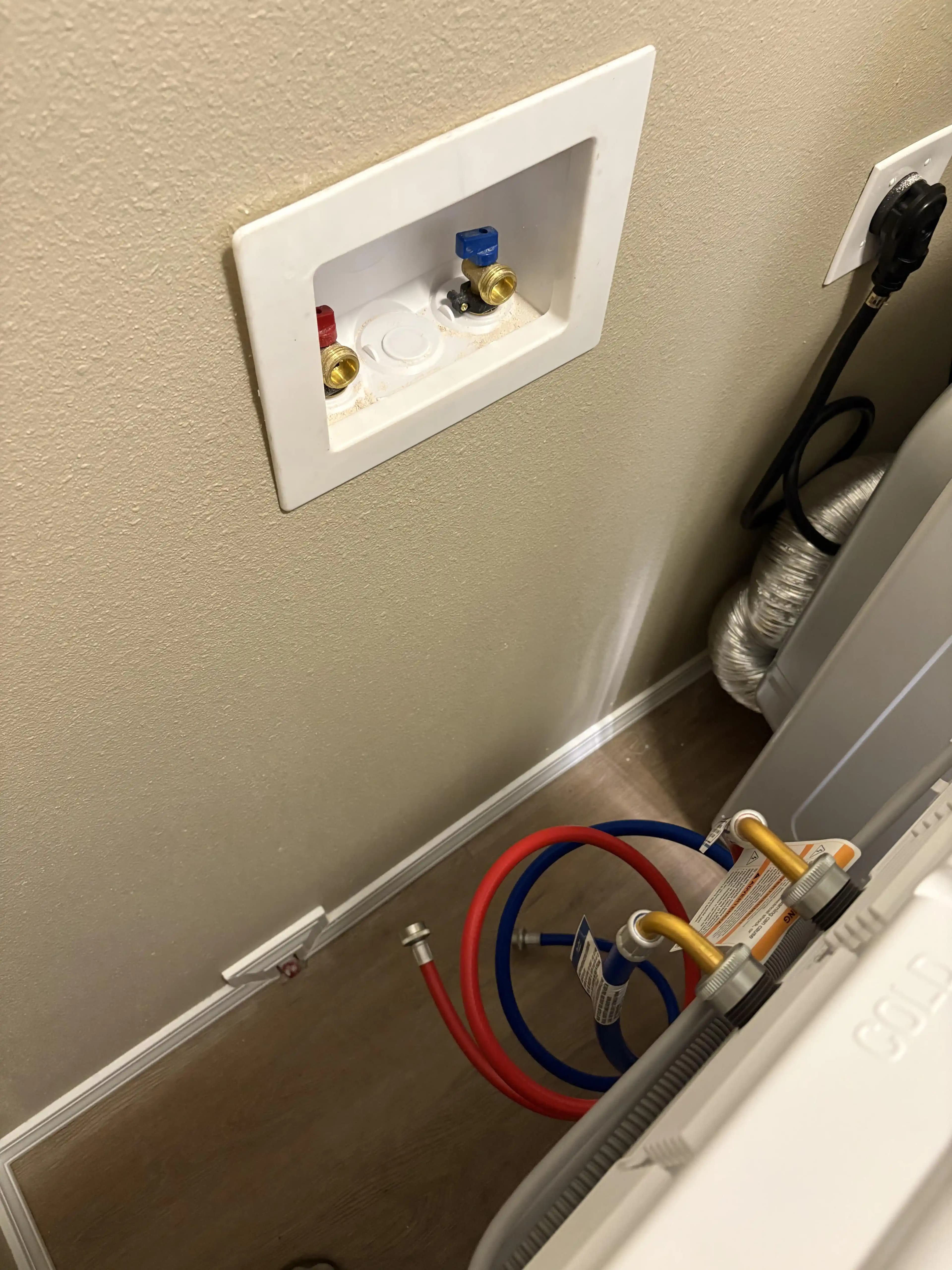 Yeni İnşaatlarda Çamaşır Makinesi Drenajı: Sorunlar, Çözümler ve Güvenlik Önlemleri