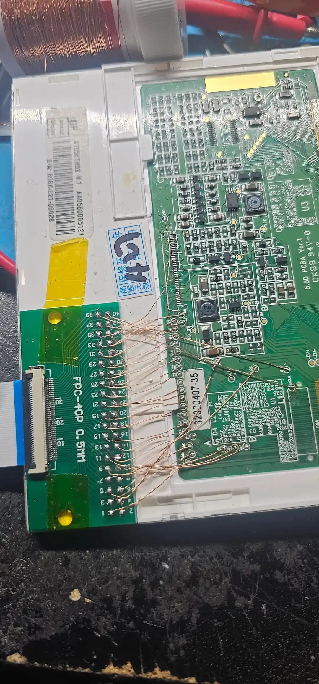 Yırtılmış Flat Flex Kablolu LCD Onarımı: Teknik Yöntemler ve Dikkat Edilmesi Gerekenler