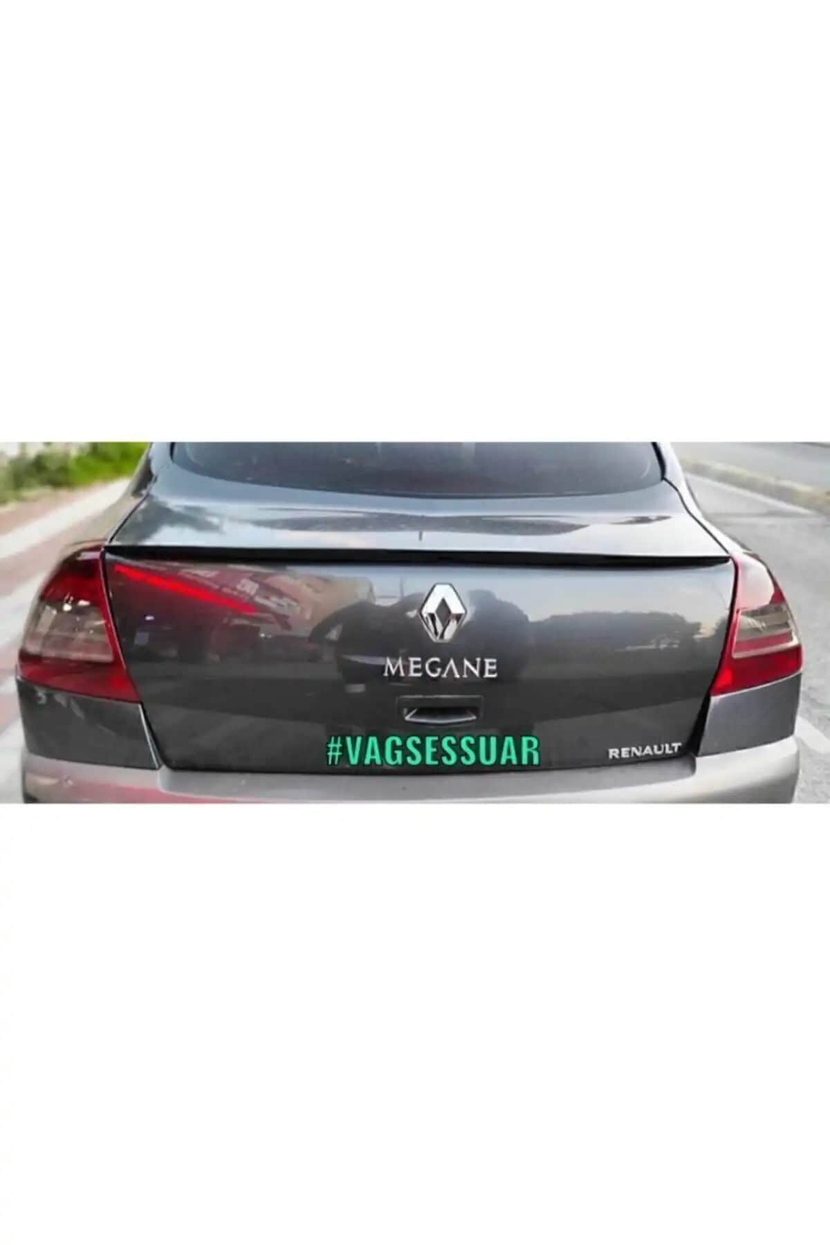 2025'te Renault Megane 2 Sedan İçin Bagaj Spoilerıyla Şıklık ve Performans