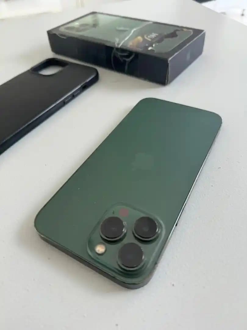 Apple iPhone 13 Pro Max Yeşil Renk Seçeneği ve Teknik Özellikleri İncelemesi