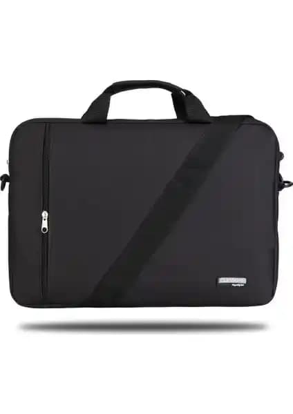 Classone BND200 ve D'Vers 15.6 İnç Siyah Notebook Çantası Karşılaştırması