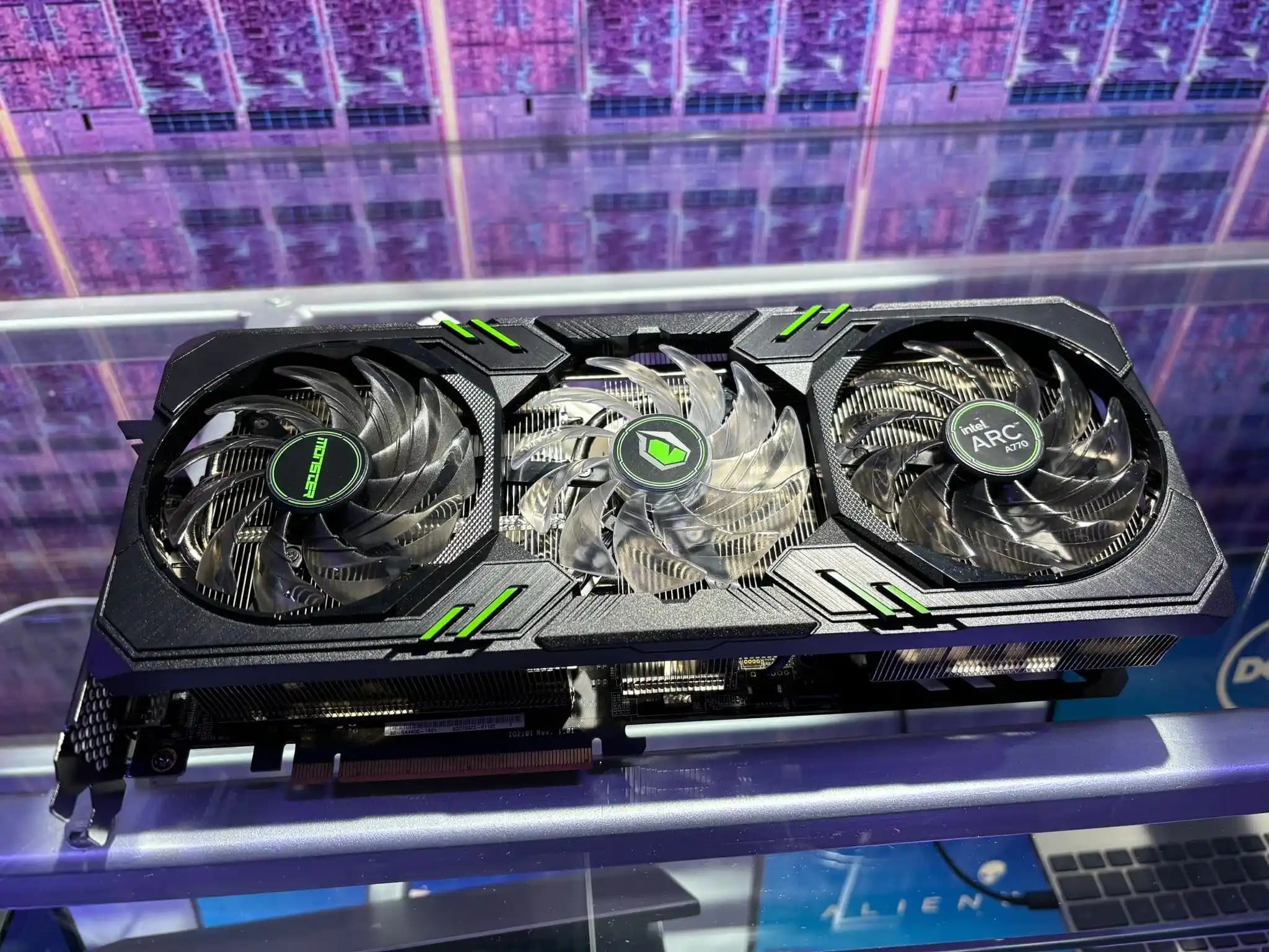 Monster RTX 3060 Ekran Kartlarının Boyutları ve Uyumluluk Rehberi
