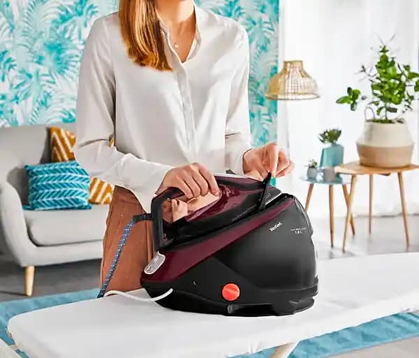 Tefal 9230 Kazanlı Ütü Yüksek Performans ve Enerji Verimliliği Sağlayan Modern Tasarım