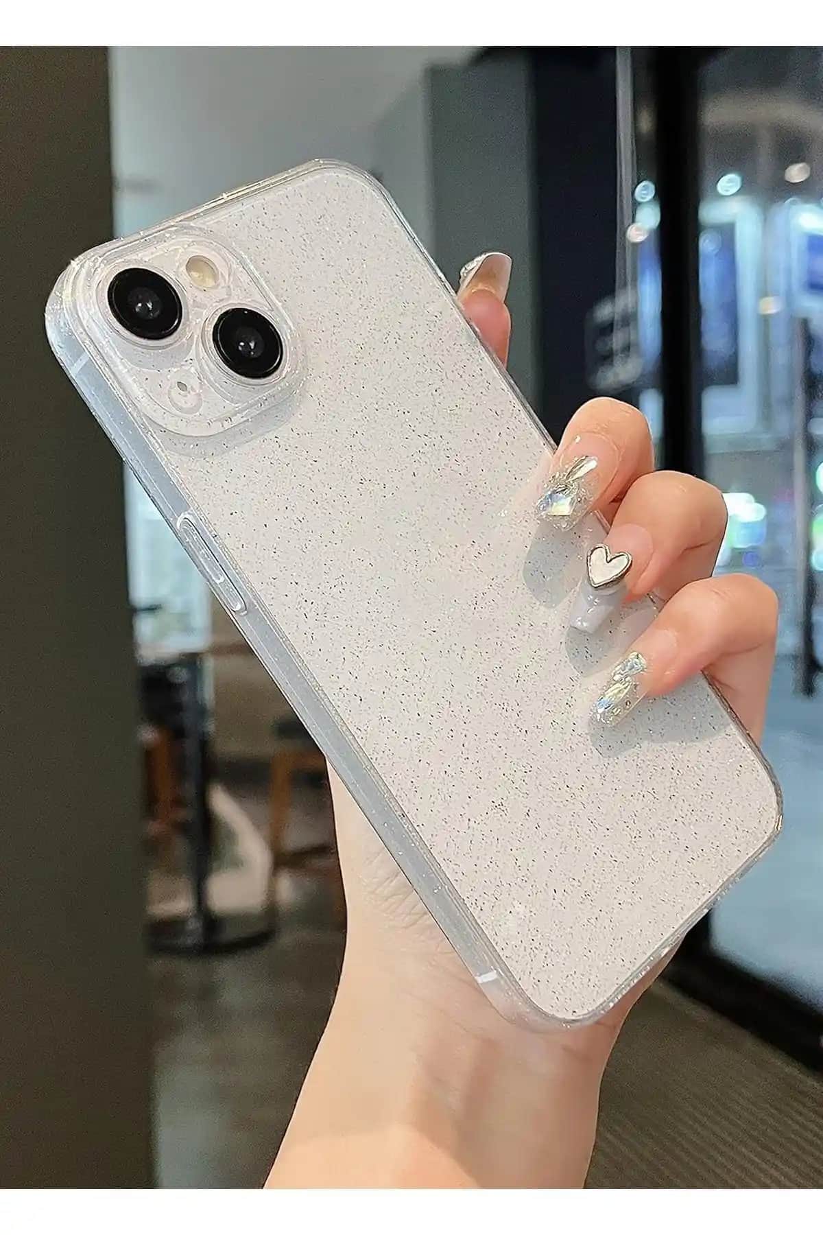 2025'te KVK PRİVACY Şeffaf Silikon Kılıf ile iPhone'unuzu Koruyun ve Parlatın