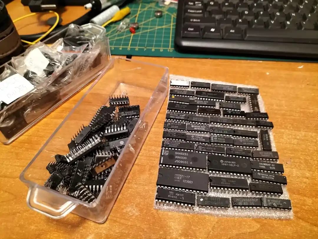 Entegre Devrelerin Güvenli Saklanması İçin Antistatik Köpük Kullanımı ve ESD Önlemleri