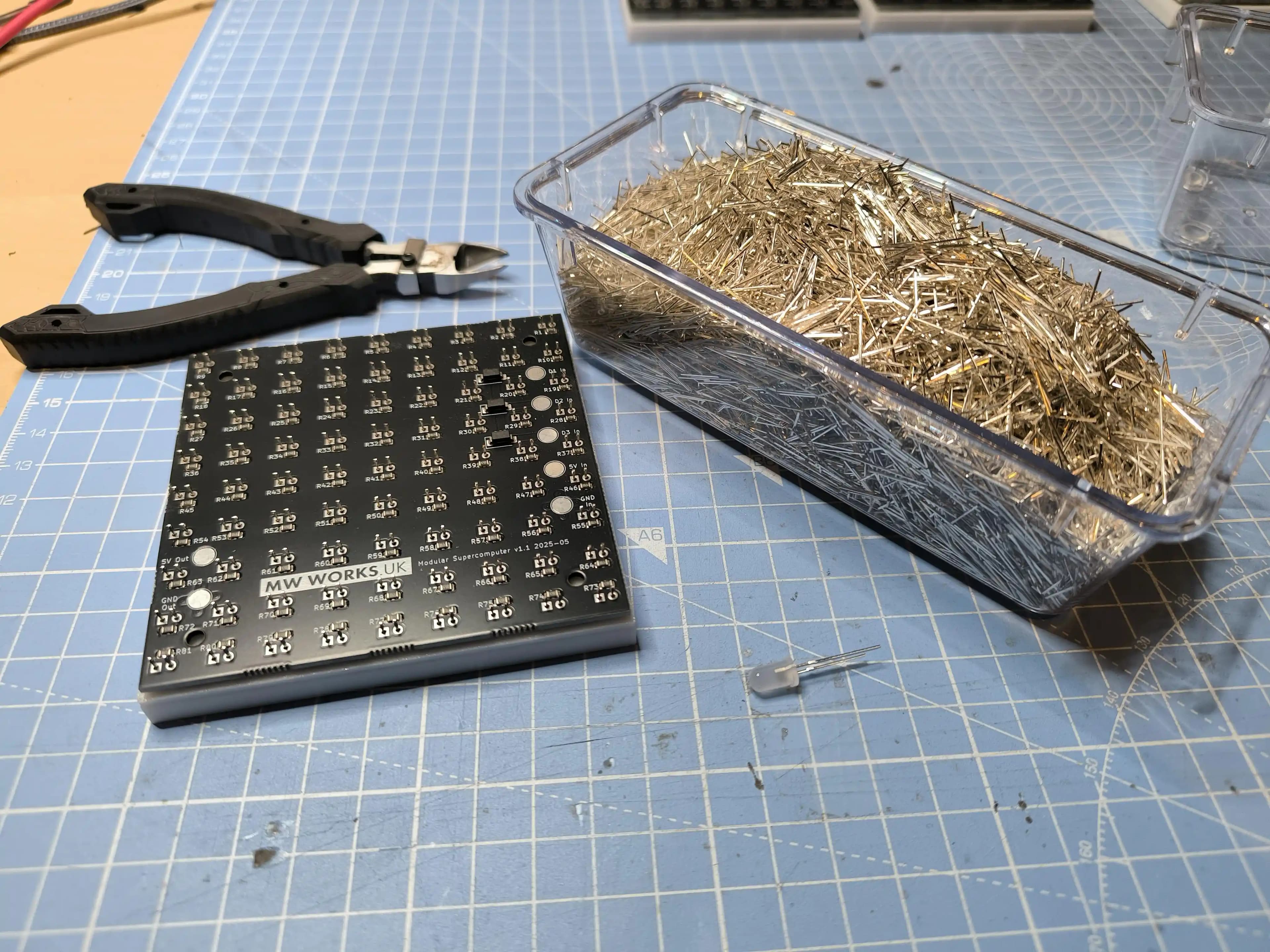 THT LED Kullanımı ve LED Sürücü Entegreleri ile Tasarım ve Üretim Yöntemleri