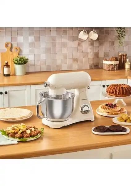 Karaca Powercast Chef Döküm Stand Mikser: Güçlü ve Çok Yönlü Profesyonel Mutfak Aleti