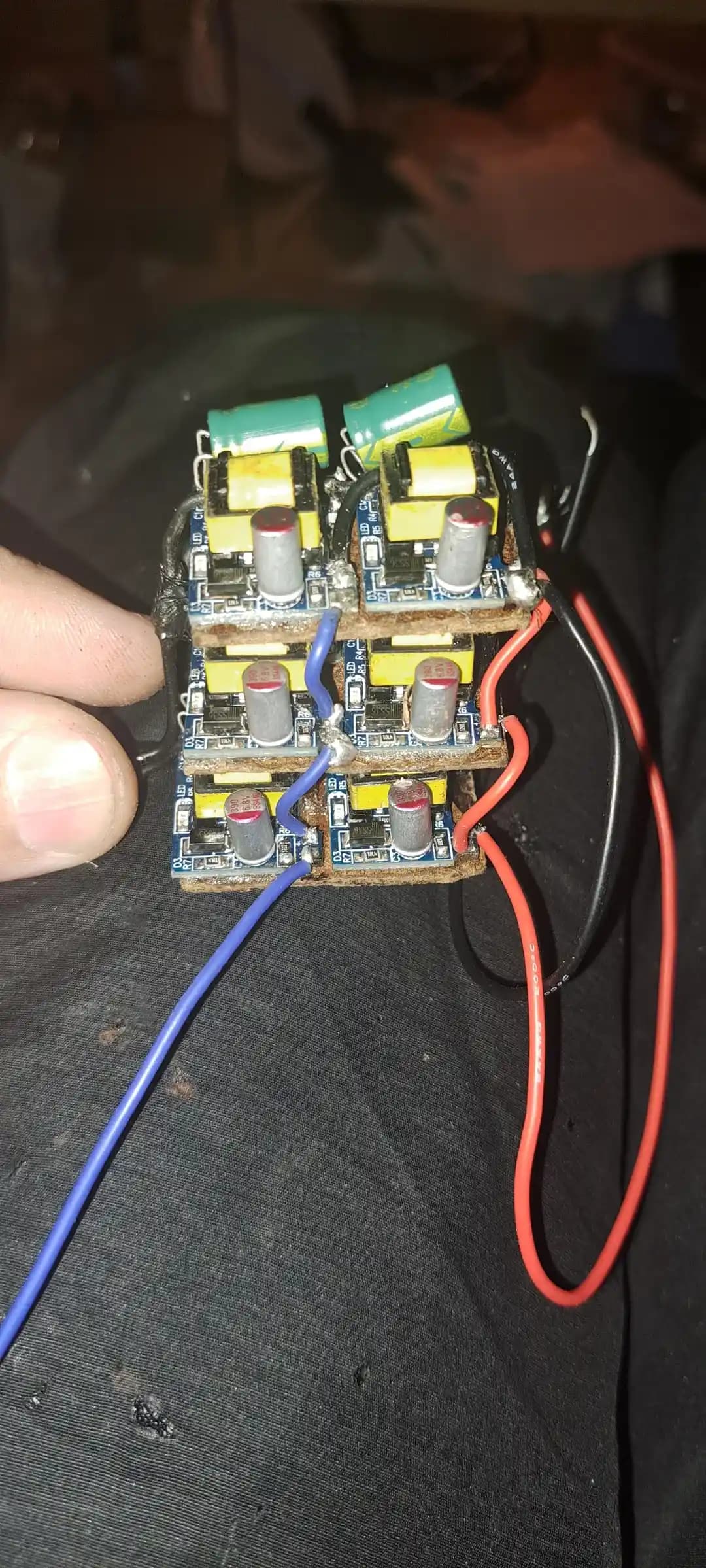 Altı İzoleli 5V Modülden Oluşturulan ±15V Çift Ray Güç Kaynağı Tasarımı ve Güvenlik Önlemleri