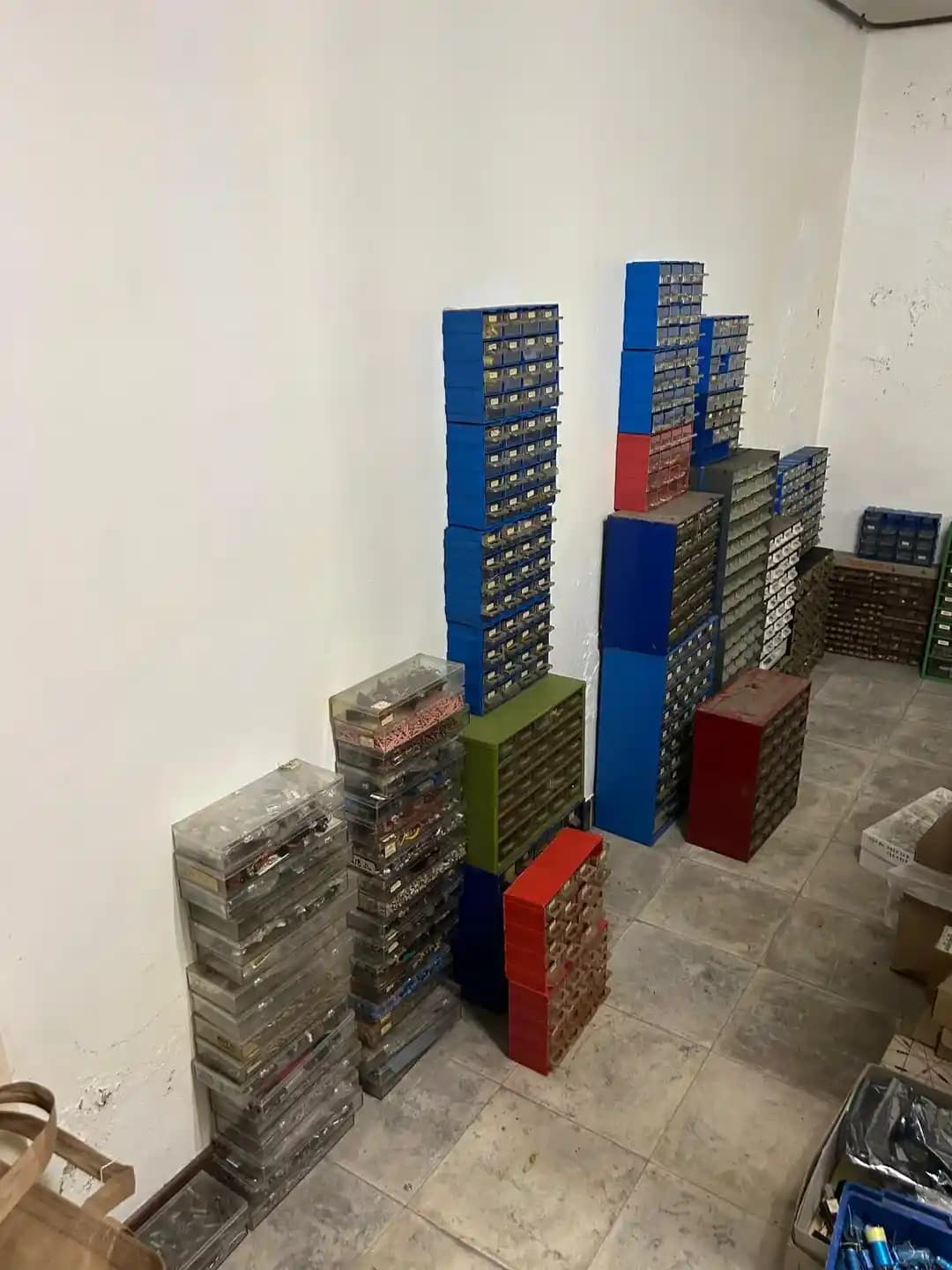 Büyük Elektronik Parça Stoğu Satın Alırken Dikkat Edilmesi Gereken Temel Noktalar