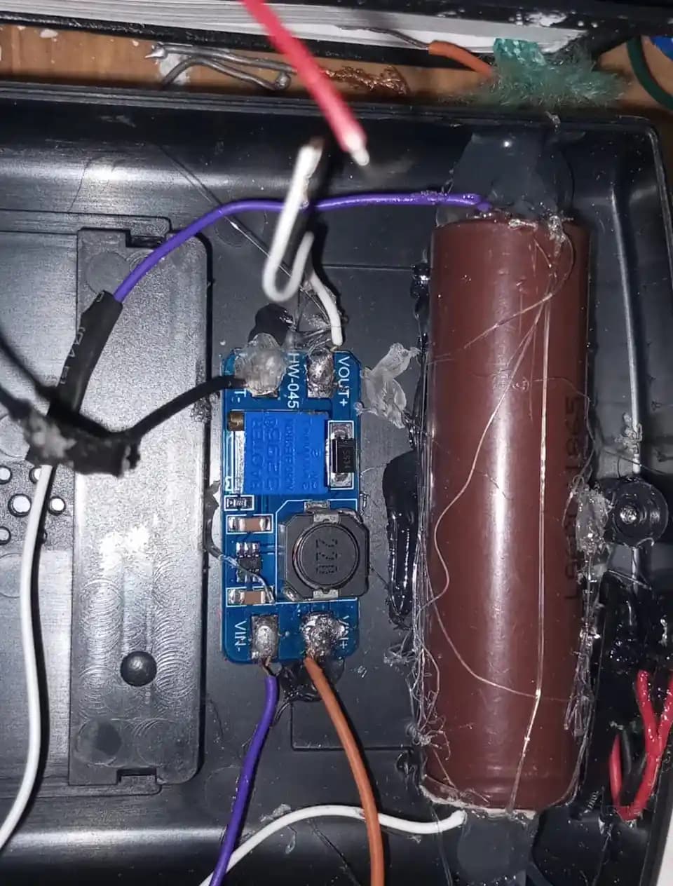 Multimetrelerde 9V Pil Yerine 3.7V Şarj Edilebilir Batarya Kullanımı ve Karşılaşılan Teknik Sorunlar