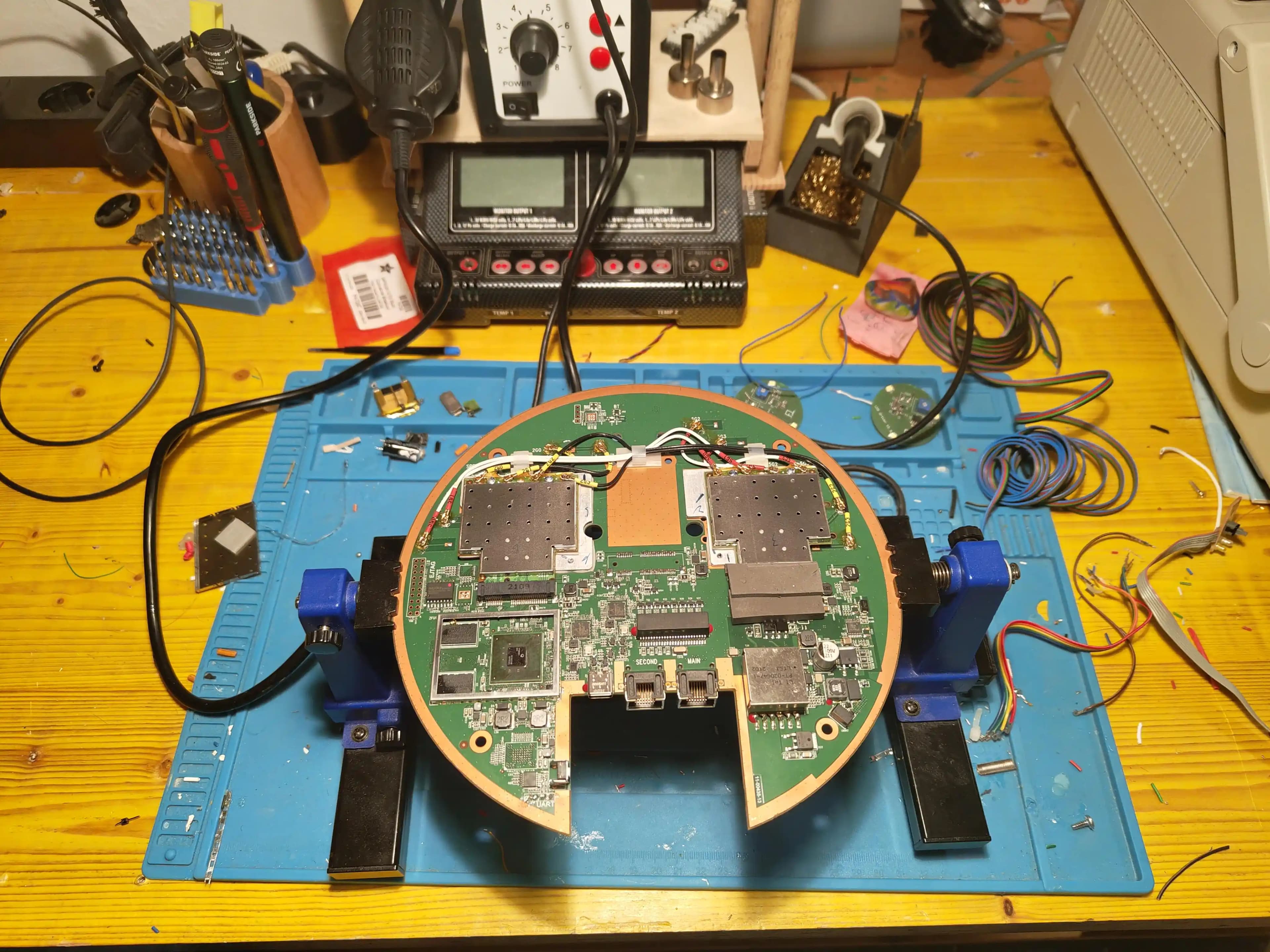 WiFi Access Point (AP) İç Yapısı, Teknik Özellikleri ve Onarım Yöntemleri İncelemesi