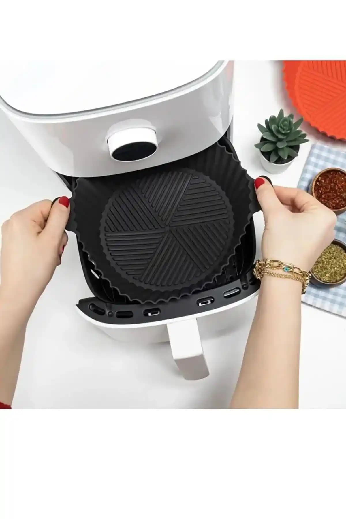 Air Fryer Aksesuarları: Seçim, Kullanım ve Pişirme Performansını Etkileyen Faktörler