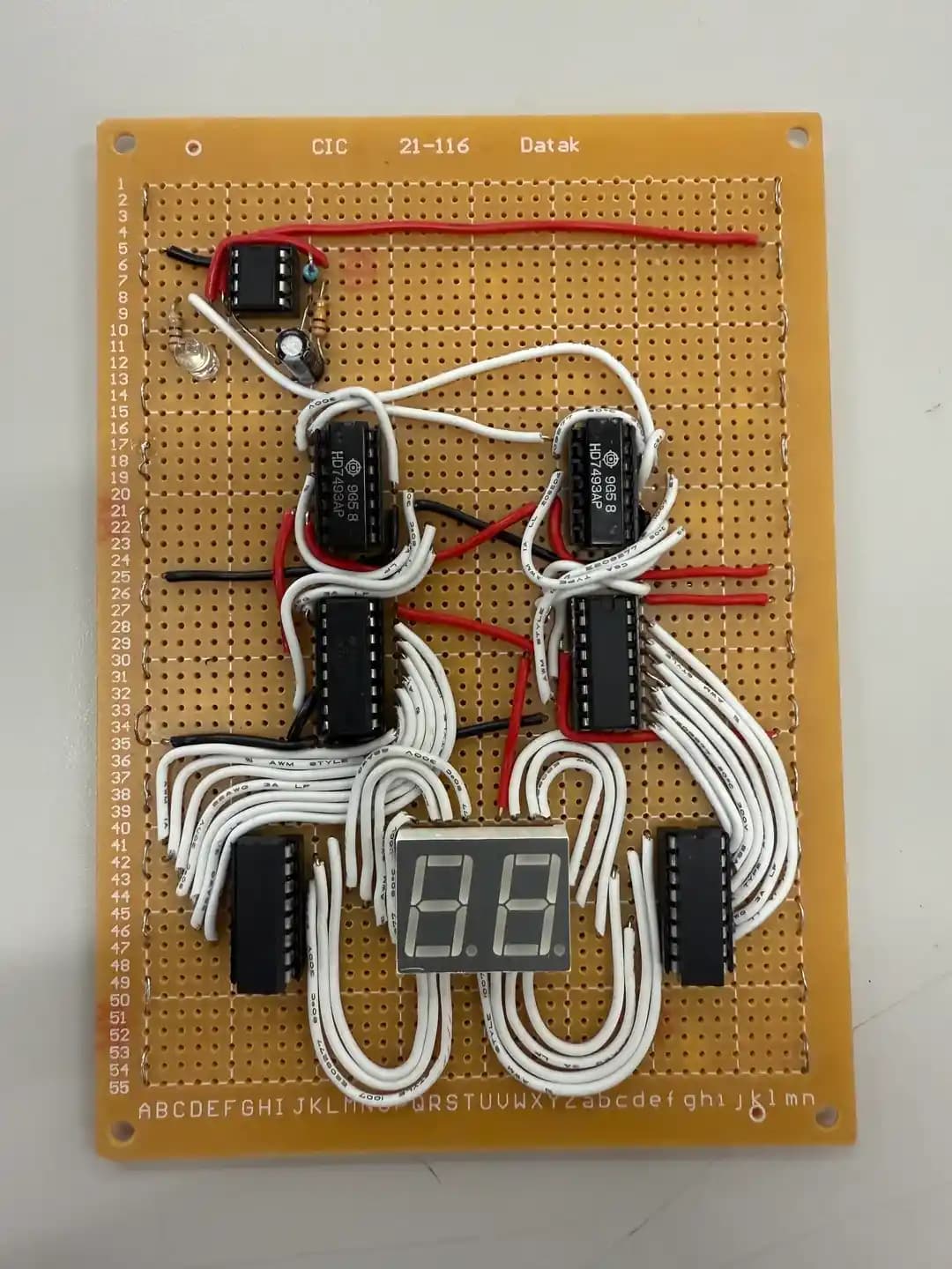 Elektronik Eğitiminde 59 Saniyelik Dijital Saat Tasarımı ve Temel Devre Prensipleri