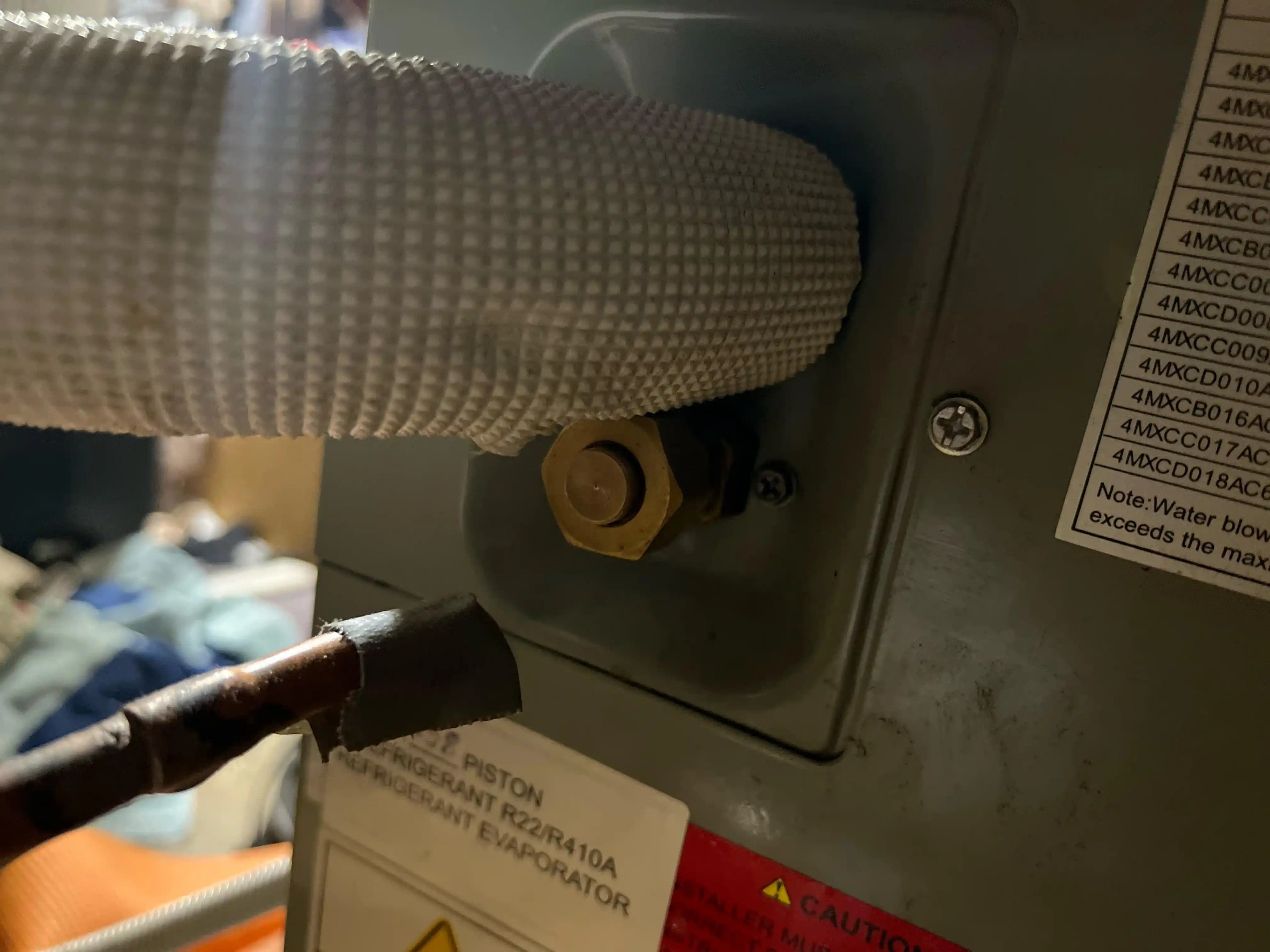 Rheem Gazlı Fırınlarda Basınçlı Soğutucu Hattı Kırılmaları ve Onarım Yöntemleri