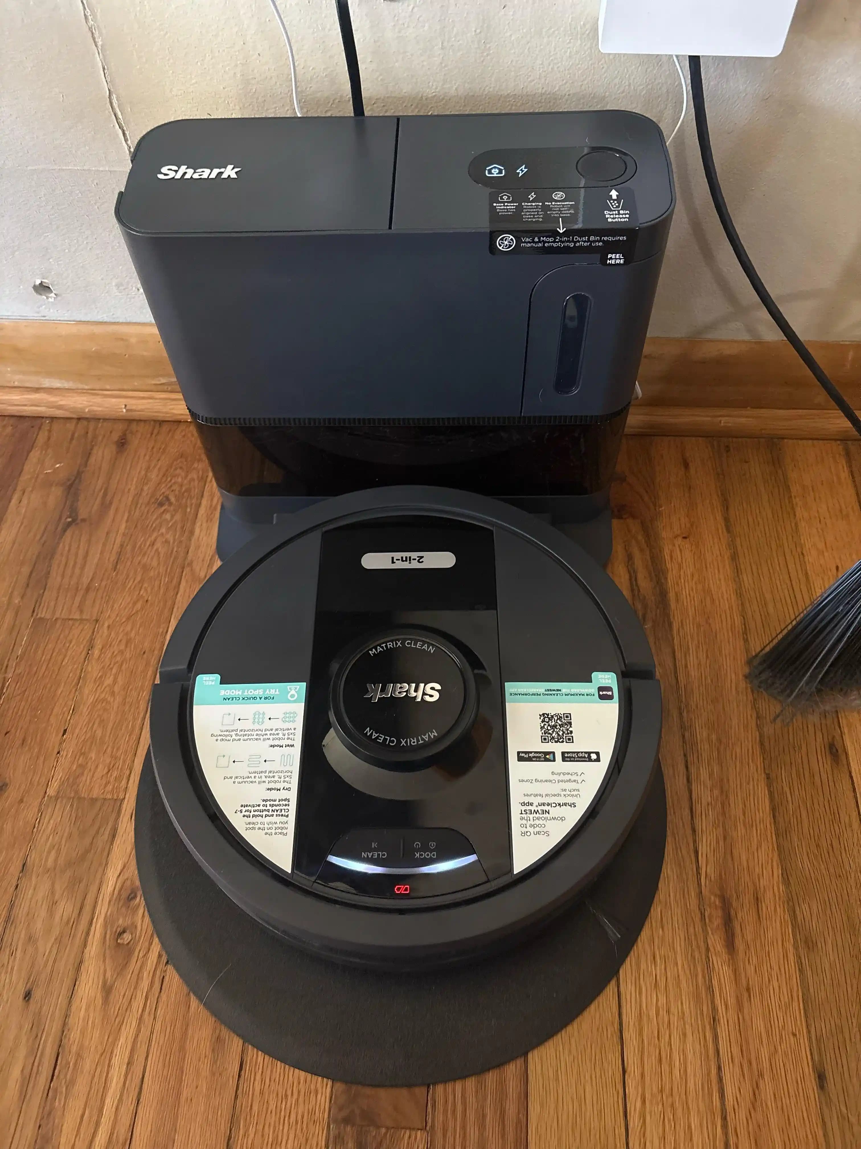 Shark Matrix 2 in 1 Robot Süpürge: Kullanıcı Deneyimleri ve Teknik Sorunlar Analizi