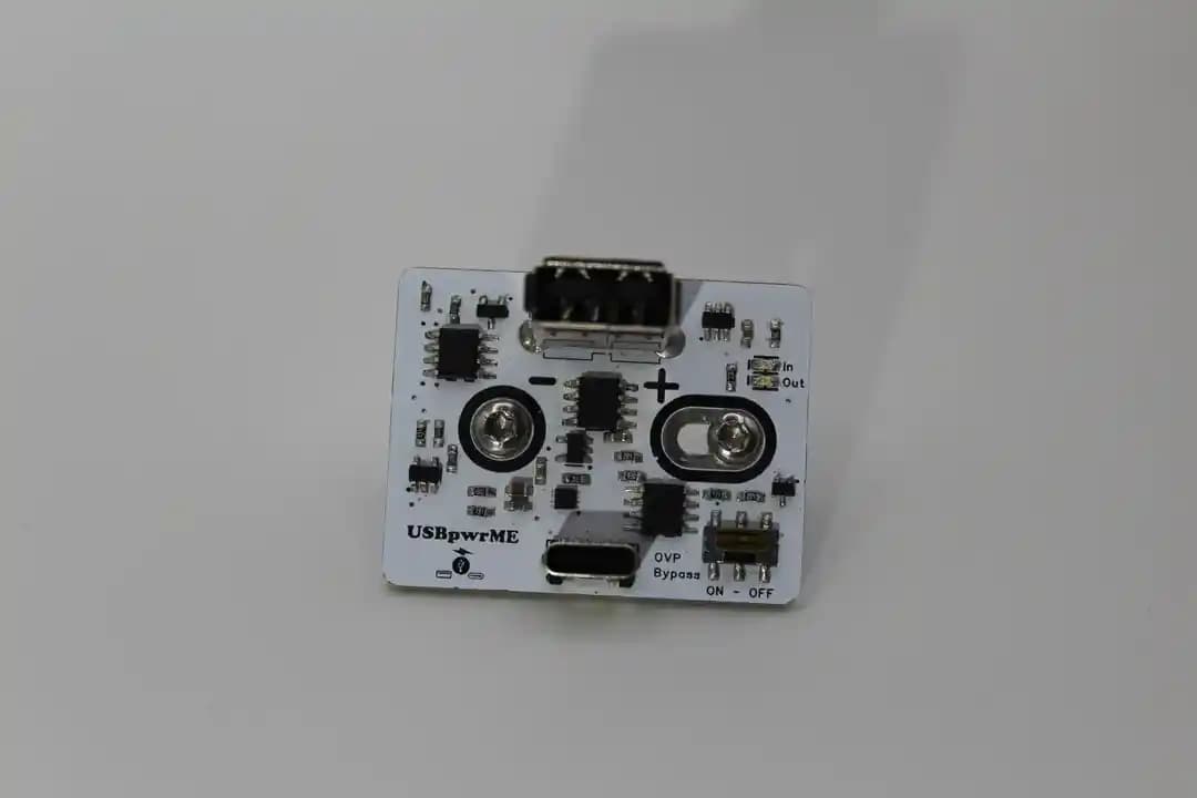 USBpwrME Adaptörü: Laboratuvarlarda USB Güç Kaynakları İçin Evrensel ve Güvenli Çözüm