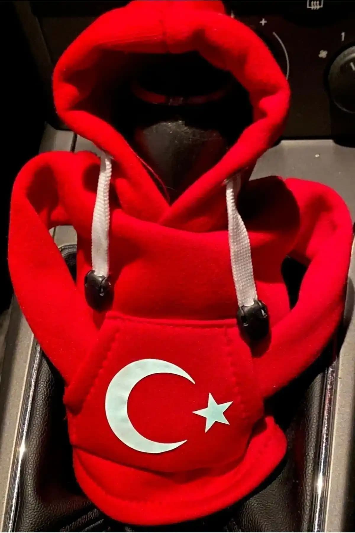 Elitotofiltre Ay Yıl<dı>zlı Oto Vites Hoodie ile Kırmızı Vites Hoodie Karşılaştırması