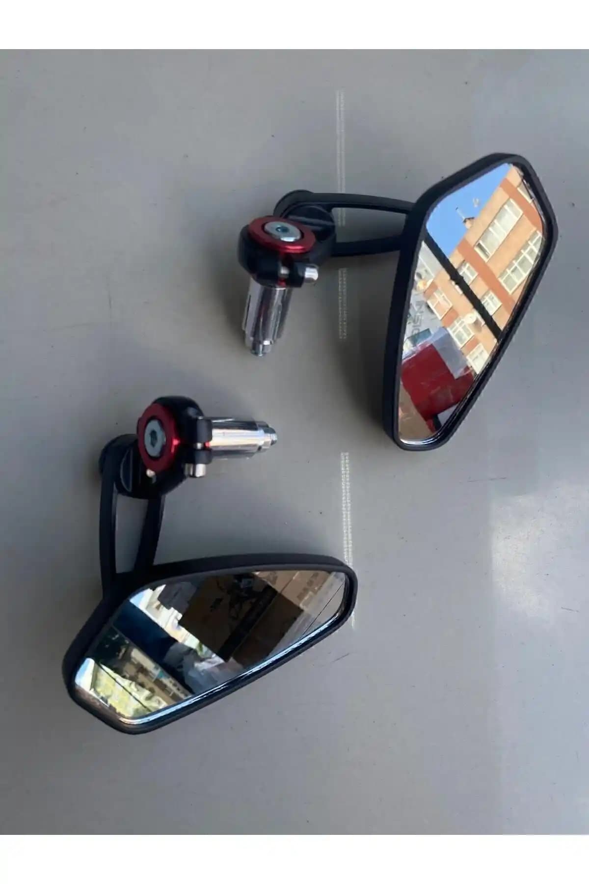 Genel Markalar Moto Aura ve MTS Moto Aura Karşılaştırması: Hangi Gidon Aynası Sizin İçin Uygun