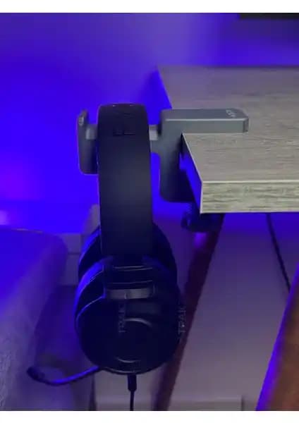 Trak3D Güçlü Gri Asılabilir Kulaklık Standı Modern ve Dayanıklı Tasarım Özellikleri