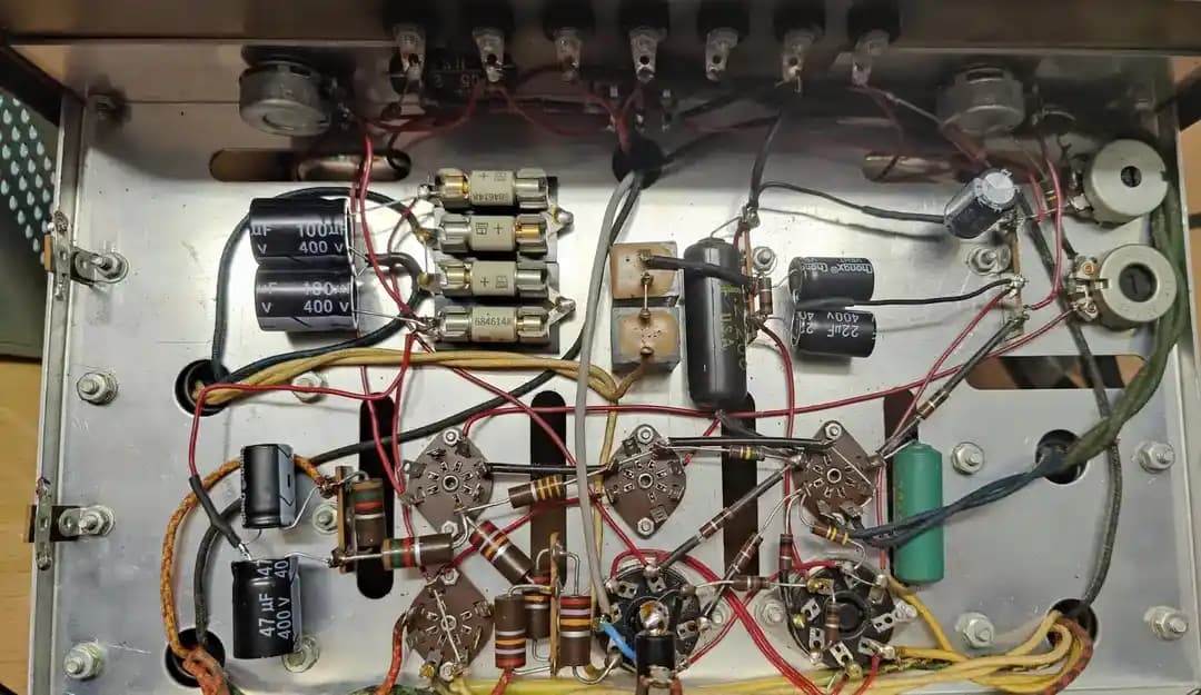 1950-60'lar Heatkit Tüp Güç Kaynağı Kondansatör Yenileme Süreci ve Dikkat Edilmesi Gerekenler