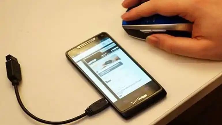 Android Telefonunuzu Projeksiyona Bağlamanın En İyi Yöntemleri ve Adım Adım Rehberi