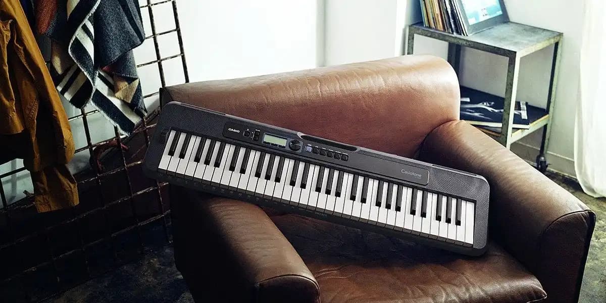 Casio CT-S300: Taşınabilir Dijital Klavye ve Müzik Enstrümanı Özellikleri