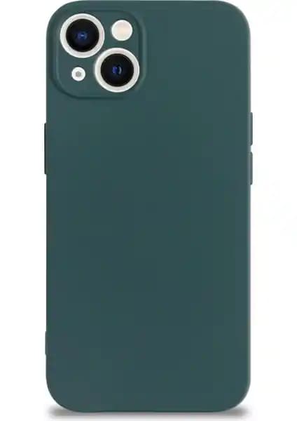 iPhone 13 için silikon kılıf karşılaştırması: CaseArt ve Pirok Store modelleri