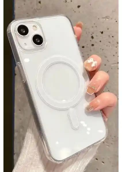 iPhone 15 için Fibaks ve Pirok Store Kılıflarının Detaylı Karşılaştırması