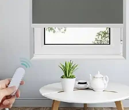 Akıllı Kumandalı Perdeler: Modern Evlerde Konfor ve Otomasyon Çözümleri