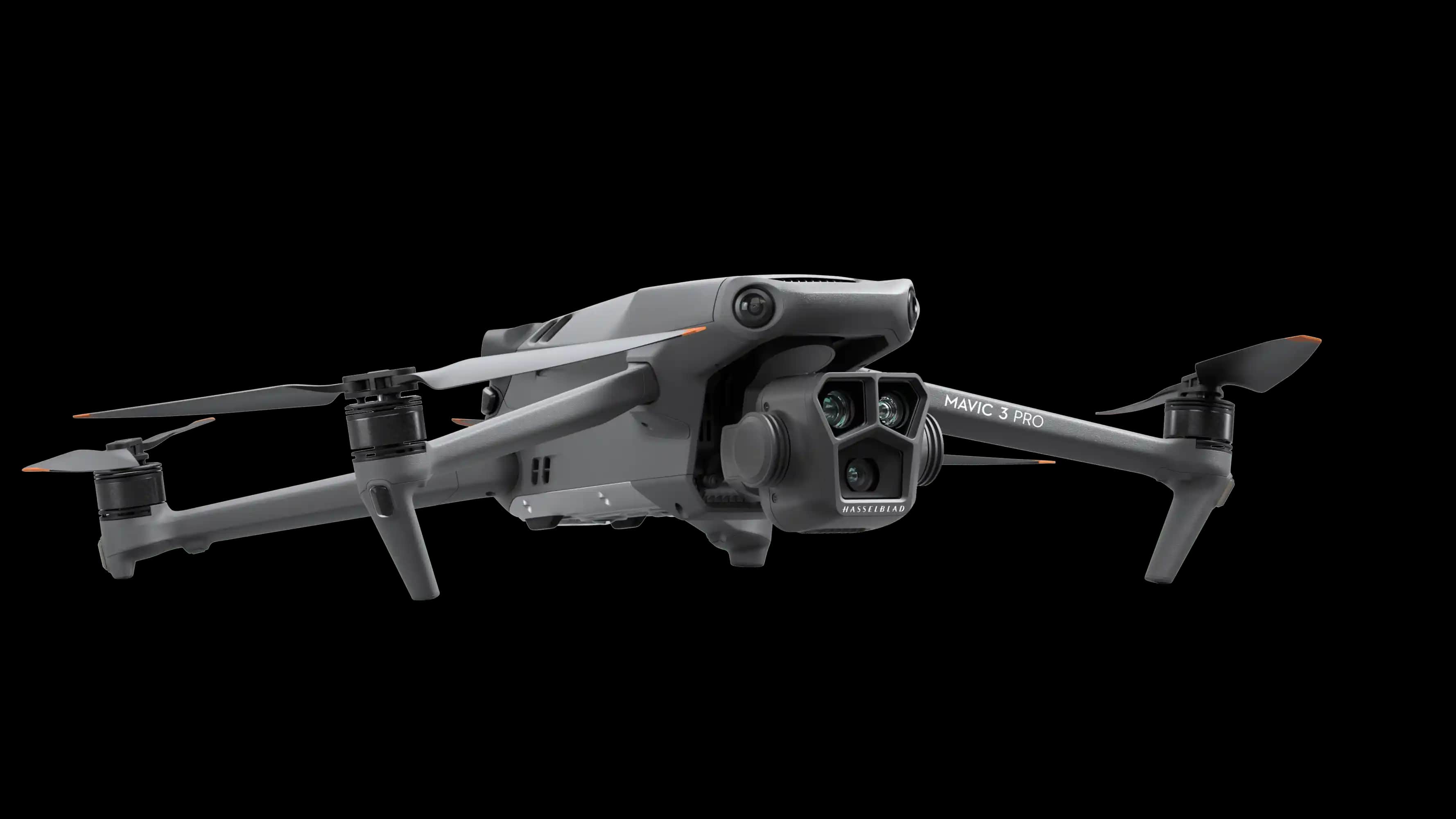 DJI Mavic 3 Pro Fly More Combo ile Yüksek Kalite ve Gelişmiş Özellikler Sunan Profesyonel Drone