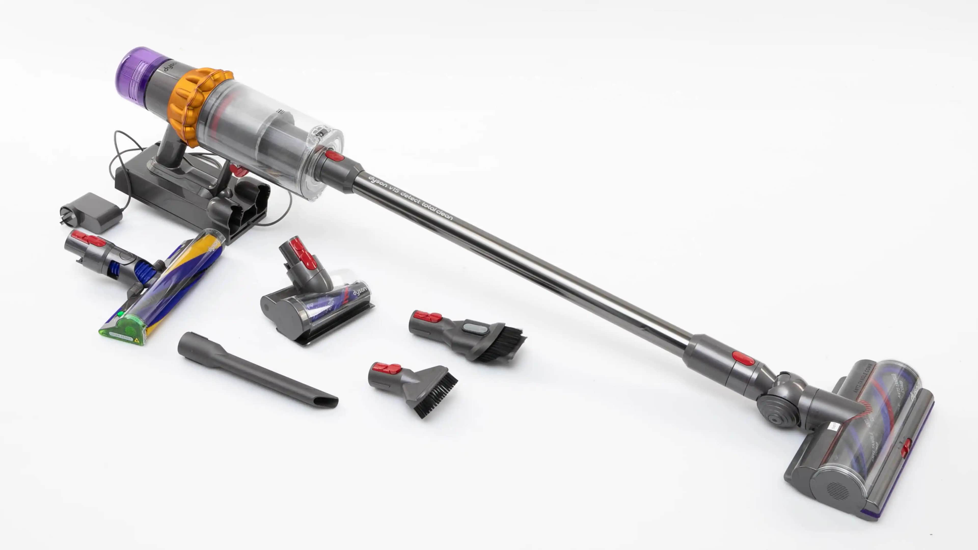Dyson V15 Ağırlık ve Performans Dengesiyle Günlük Temizlikte Yeni Standart