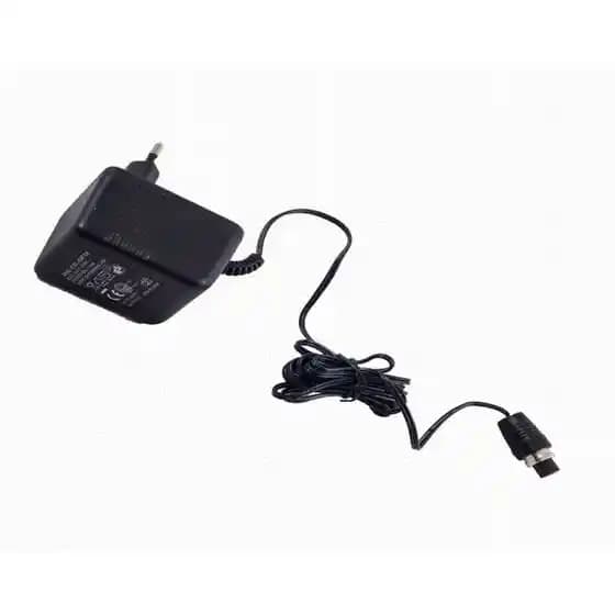 Elektronik Cihazlar İçin Güç Şarj Aletleri: Özellikler ve Gelecek Trendleri