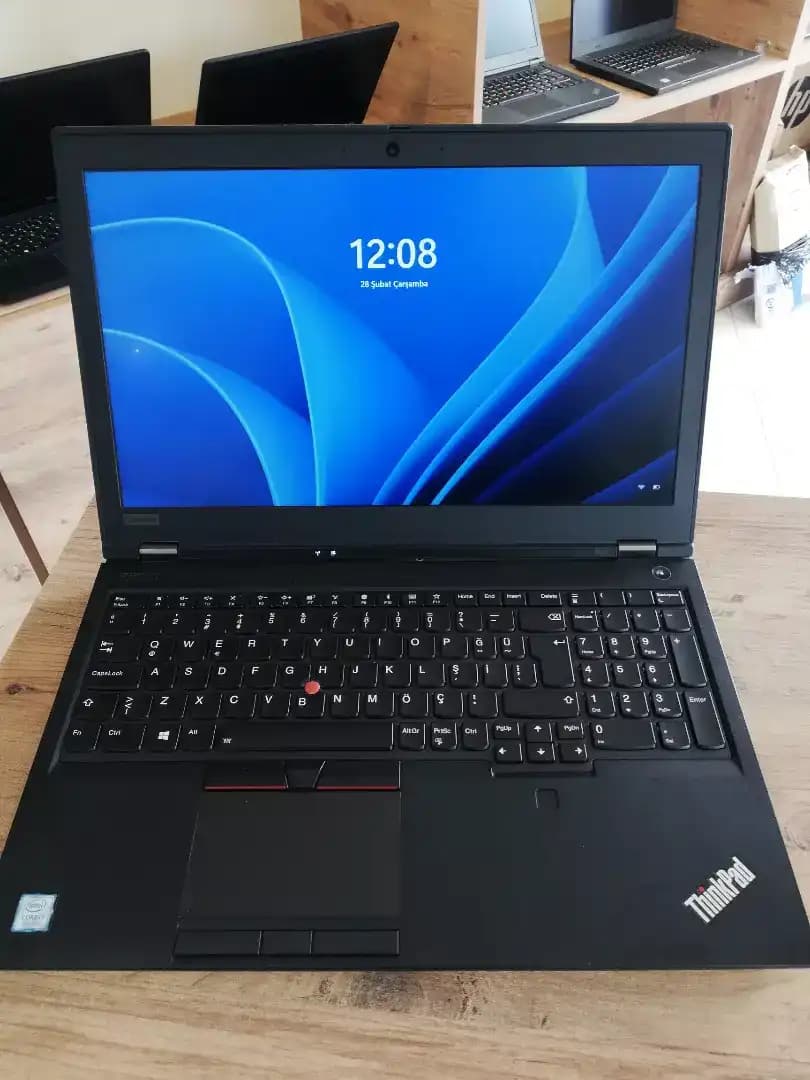 Intel i7 İşlemcili Dizüstü Bilgisayarlar: Güç ve Verimlilik Sunan Modern Çözümler