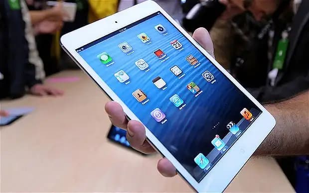Küçük Tabletler: Taşınabilirlik ve Çok Yönlülük Avantajlarıyla Günlük Hayatta Kullanım Rehberi