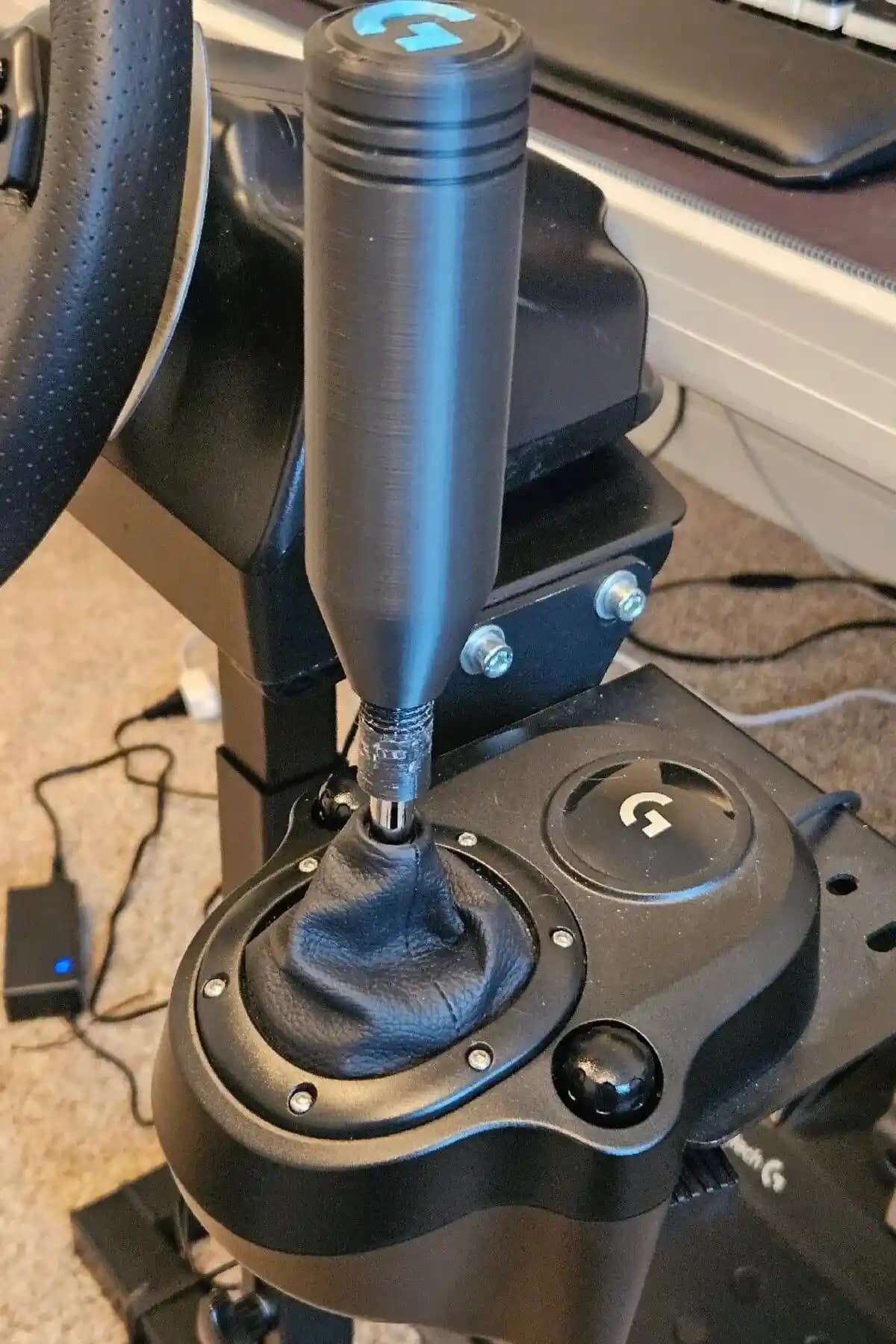 Logitech G29 Vites Sistemi ile Gerçekçi Sürüş Deneyimini Yakalayın