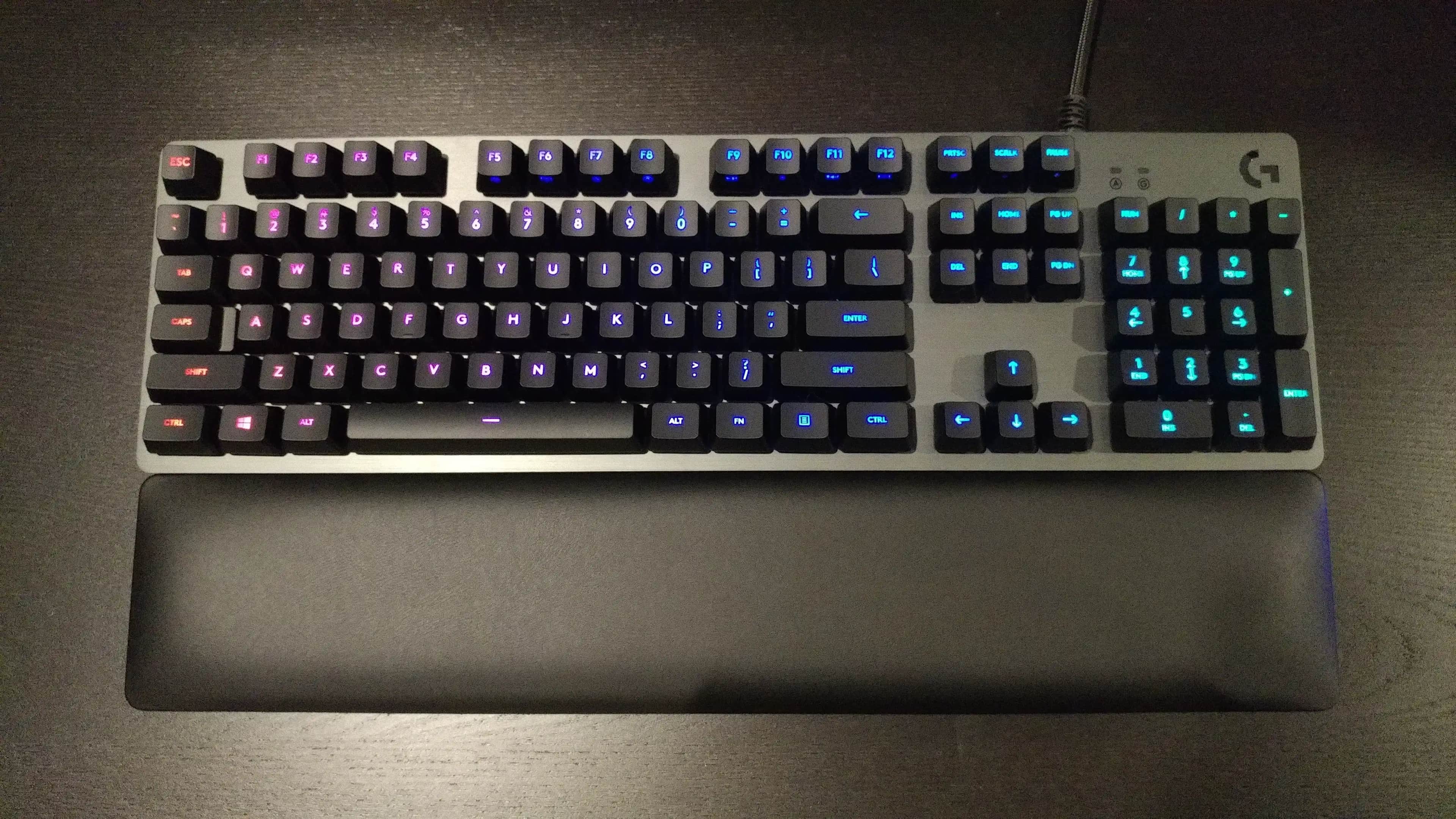 Logitech G513 Mekanik Klavye: Yüksek Performans ve Dayanıklılık Sunan Oyun ve Günlük Kullanım Klavye