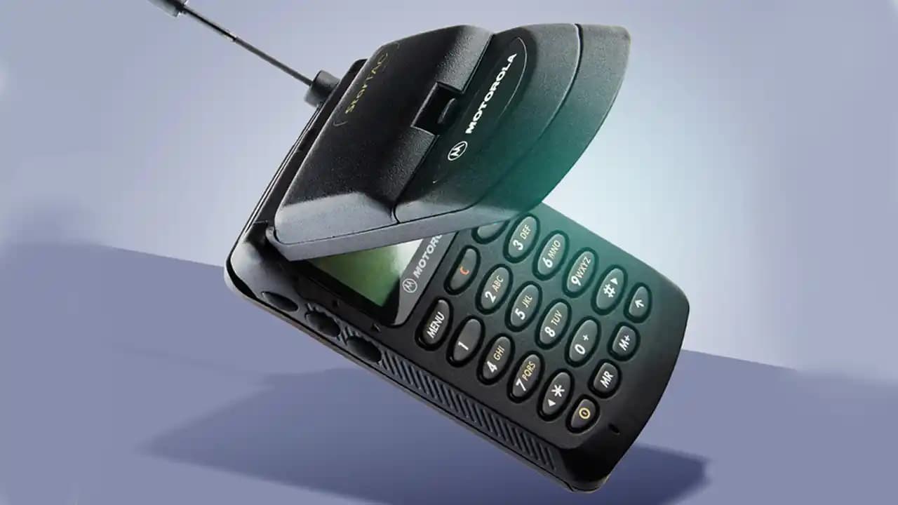 Motorola Antenli Telefonlar: Güçlü Sinyal ve Dayanıklılık Sunan Mobil İletişim Cihazları