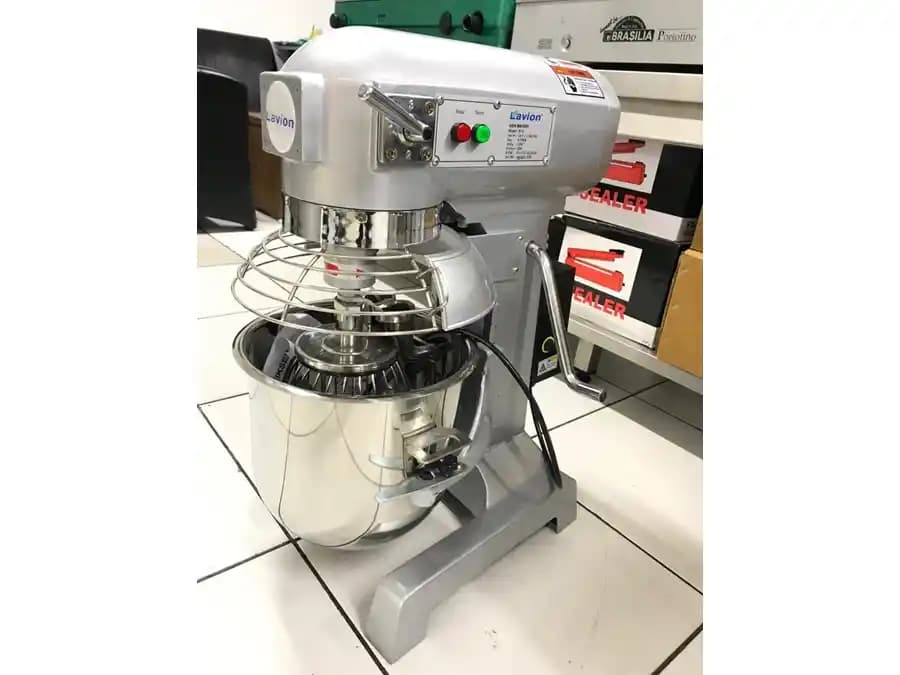 Mutfak Mikseri Seçimi ve Kullanımı: İşlevleri, Türleri ve Teknolojik Yenilikler