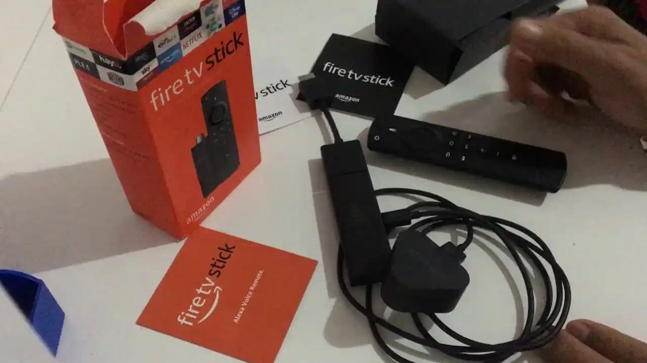 Televizyonu İnternete Bağlayan Aparatlar ve Akıllı Ev Entegrasyonu Çözümleri