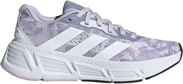 Adidas Kadın Ayakkabılarında Konfor ve Özellikler: Farklı Modellerin Detaylı İncelenmesi