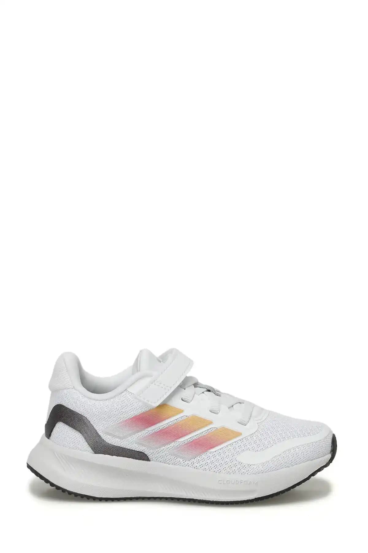 Adidas Küçük Numara Ayakkabıları Moda Trendleri ve Kullanım Alanları