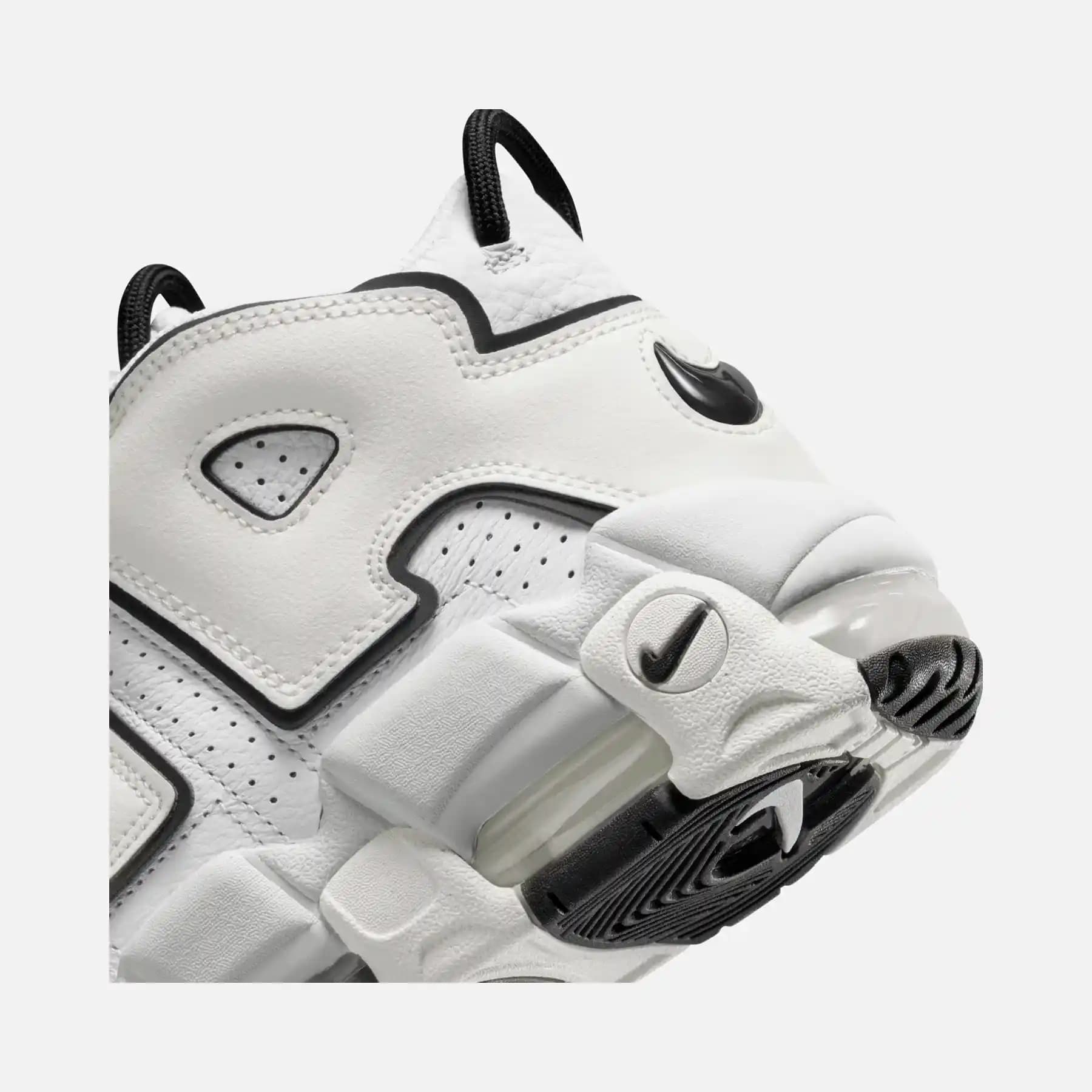 Air More Uptempo 96 Kadın Ayakkabıları Konfor ve Tasarımın Mükemmel Buluşması